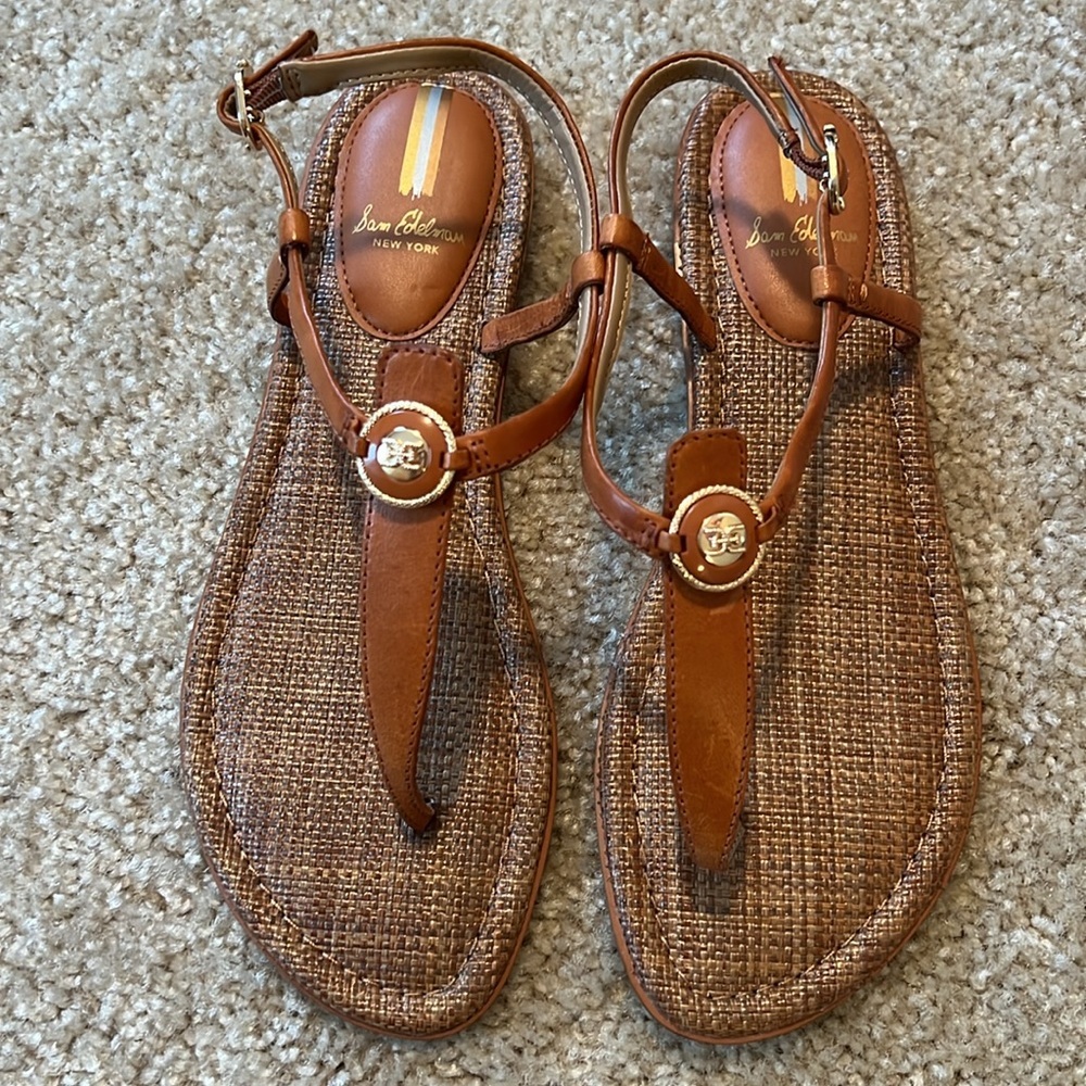 Sam Edelman Gigi signet leather logo flat thing brown fold sandal shoe size 8.5 - Picture 2 of 7